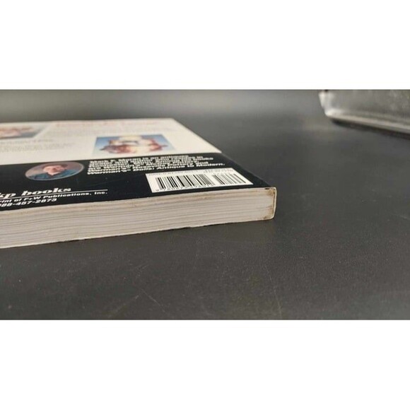 Cookie Jar Identification and Price Books Warmans & Collector Books Lot 2 - Picture 12 of 12